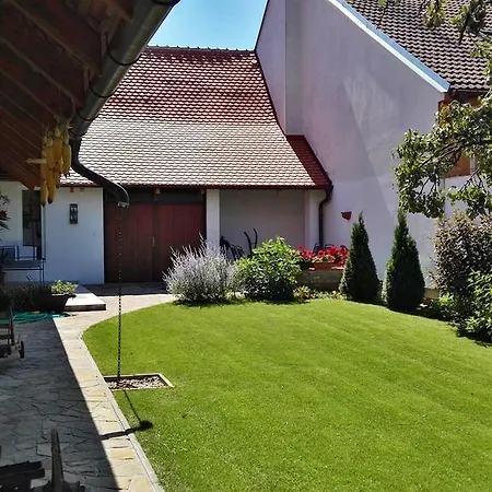 Slovacka Chalupa Strážnice Exteriér fotografie
